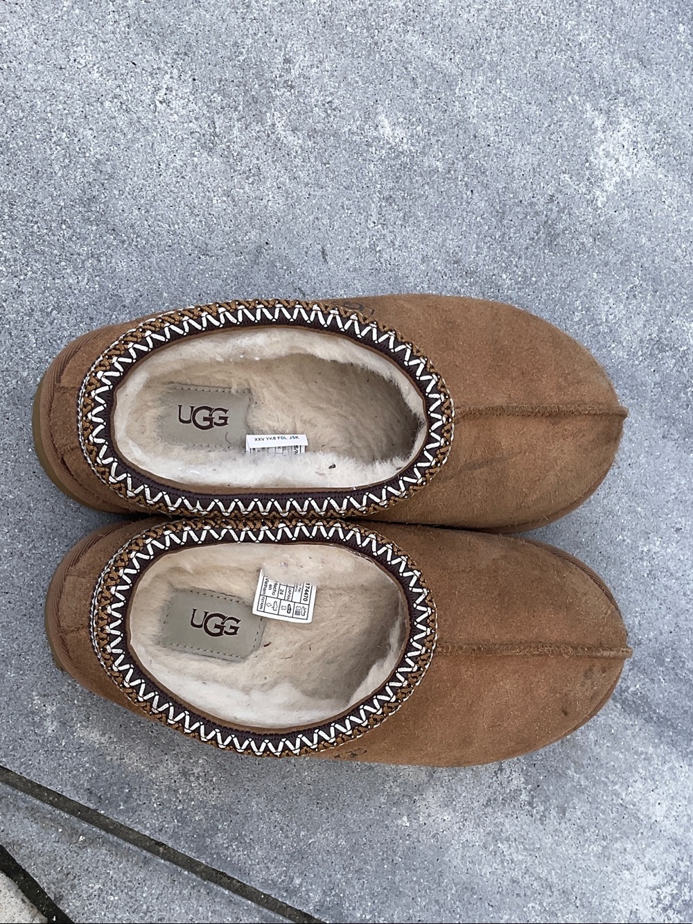UGG Kids Chestnut Brown Suede Shearling Slip-Ons